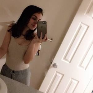 Meet your Posher, Gabrielle